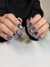 ドラマティークネイル(Dramatique Nail)/大人マグネット×フレンチライン