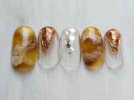 琥珀ネイル☆モヤモヤ