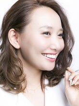 サロン ド ラヴィエール(salon de Laviere)