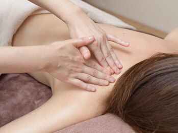 オーサム(Awesome)/自律神経ケアハンドセラピス