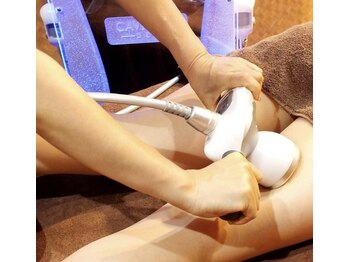 ヴィ ユニヴェール 博多店