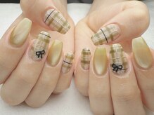 エーネイル(a nail)の雰囲気（チェック流行ってます！）
