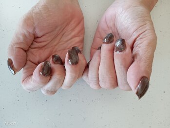 イーズ(ease)/ブラウンマグネット