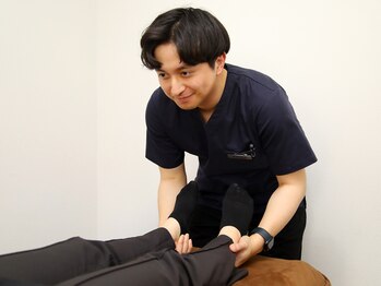 整骨院 整体院 ユールーム 周南支店(YOUROOM)の写真/【メンズ歓迎】歪みを整え仕事のパフォーマンスUP◎国家資格者の本格整体×リンパでガチガチの身体を緩和