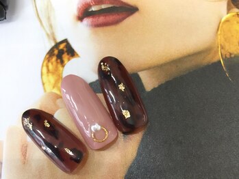 ジュエルズ ネイル(Jewels Nail)/金箔レオパードネイル♪