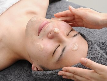 ベル 心斎橋店(Belle)/ゴマージュ