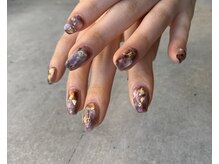 ナンバーネイル 名駅(N° nail)/金箔ネイル