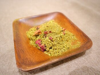 あんどら鍼灸接骨院/通い放題コースは定価の50％オフ