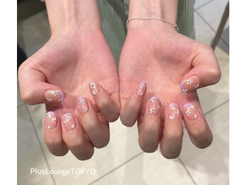 プルースラウンジ トウキョウ(Plus Lounge TOKYO)/手書きフラワーネイル