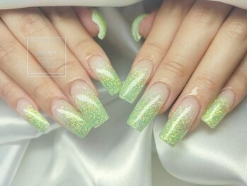 ブリス ネイル(Bliss Nail)/ラメグラデーション