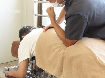 西荻窪北口カイロプラクティック整体院/施術～腰編～