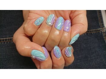 モノトーン(MONOTONE)/