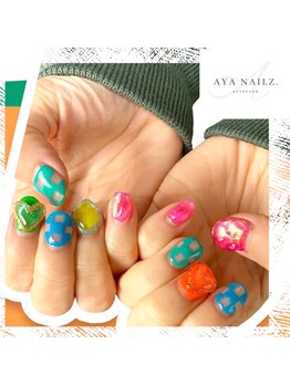 アヤネイルズ アンド アイラッシュ(AYA NAILZ.&Eyelash)/うるうるカラフルネイル