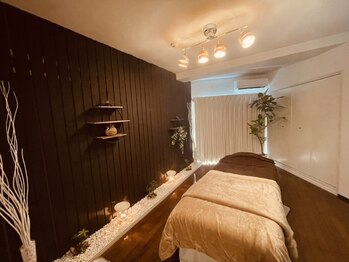 シェリ(Cheri)/落ち着いた雰囲気の店内