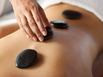 レイ(Lei)の写真/《冷えにお悩みの方必見！》体を内側からじんわり温めながら心地よい施術でリンパ・血行の促進、代謝向上に