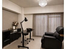 十弐番～Nail atelier～の雰囲気（長さ出しや特殊デザインについてもご相談ください◎）