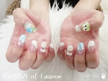 リオッサ オブ ラグーン(RIOSSA of Lagoon)/ぷっくりフラワーネイルｘ梅雨
