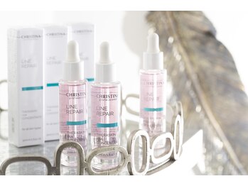 ビアラ(VIALA)/クリスティーナ正規取扱店