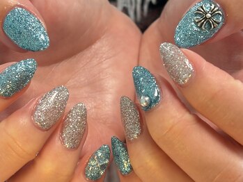 FM1120ネイルズ(FM1120.NAILS)/アート 2 コース
