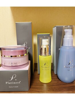 ヨサパーク フラネ(YOSA PARK Flaner)/スキンケア商品も充実