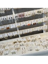 モアネイルズ(MORE-NAILS)/委託販売アクセサリー