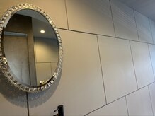 ビビ(VIVI)/お化粧直しの鏡