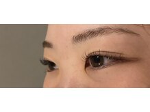 トラッド(TRAD)/毛先カールでクールビューティー