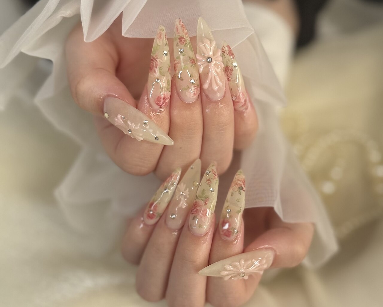 ホワイトネイル(White Nail)｜ホットペッパービューティー