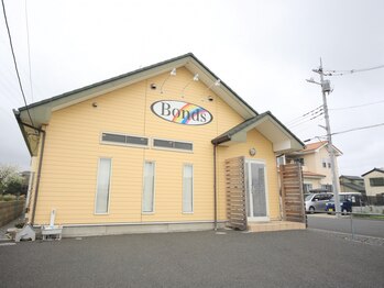 ボンズ(Bonds)/サロン外観