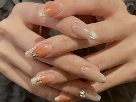【kanako.m】綺麗めオレンジ