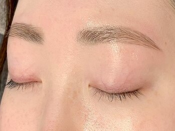 ネイルアイサロンアンドスクール リッカ(Lycka)/眉毛/まゆげ/美眉スタイリング