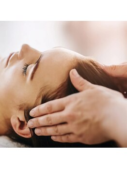 トゥジュール バイ ボウケンフライ(toujours by Bokenfly)/【ヘッドスパ】【背中】【首】