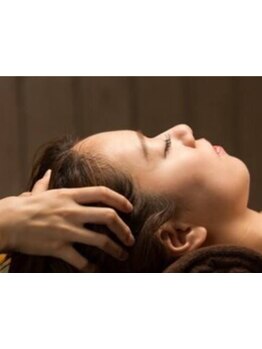 ヘッドスパで癒されたい