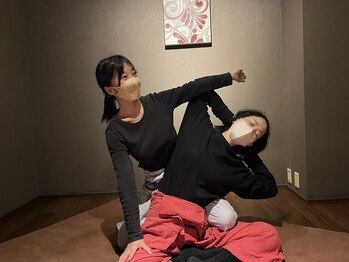 クサラ ハーン 淀屋橋本店/タイ古式マッサージストレッチ☆