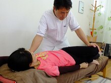 健友館ゆうき整体院/【施術の様子１】