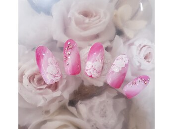 ネイルサロンシャネイル/バラネイル