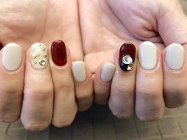 Vカット×ストーンアート