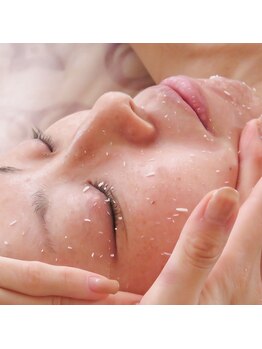 フェイスプラスリフ(FACE+RiF)/ぽろぽろと老皮を5層お手入れ