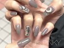 キラキラ韓国ネイル