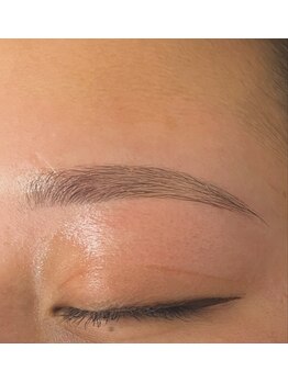 ゾーイ(Zoe)/brow styling