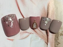ネイルサロン リリオ(Nail Salon Ririo)/シェルホロフットネイル