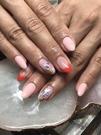 華やかなデザイン