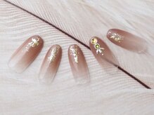 ネイルサロン ラグゼ(Nail salon Luxe)/グラデ×パーツアート