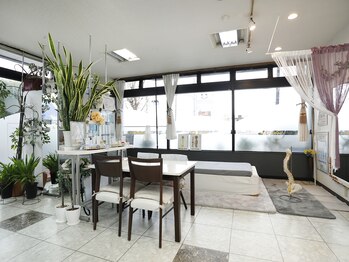 シュエット(chouette)/内観