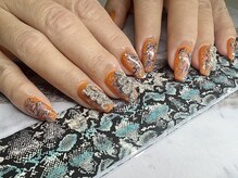 アトリエ ボノ(BONO)/パイソンネイル