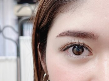 デリコ アイ(DELICO eye)の写真/落ち着いた空間でゆったりと上質な大人時間を。お客様の理想を実現する似合わせデザインで一気に垢抜け顔に