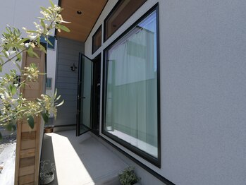 いろはな(16Hana)/サロンの入り口はこちら