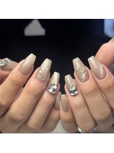 ネイルアトリエビー(nail atelier be’)/マグ×ストーンdesign