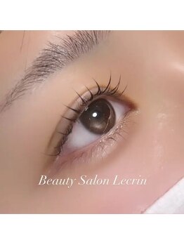 Beauty Salon Lecrin 勝川店　まつげパーマ/マツエク/毛穴/リンパマッサージの写真/【トリートメント付きまつ毛パーマ】自まつげの健康もサポートしながら、トレンドの束感まつ毛へ♪