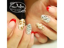 ジュジュ(Juju)/エアブラシアートヒョウ柄ネイル